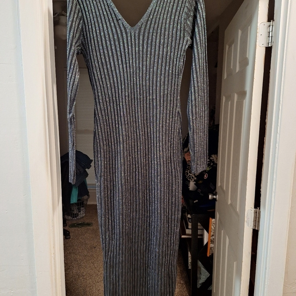 NEW SWEATER DRESS - Picture 2 of 3